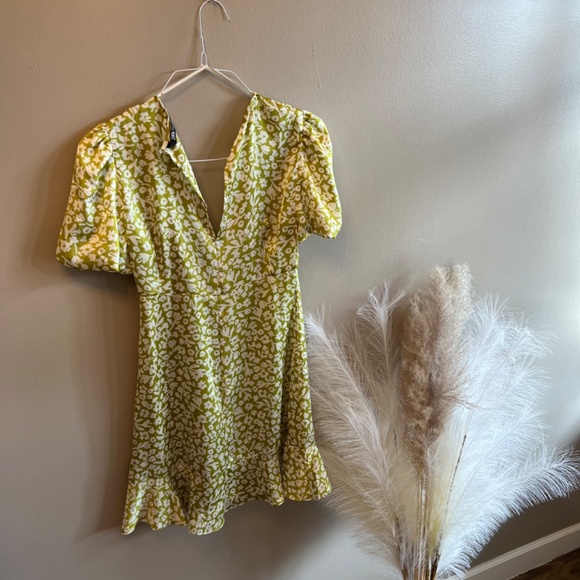 Zara Green Floral Dress - Picture 3 of 3